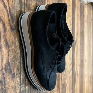 TJ Collection platform shoes!